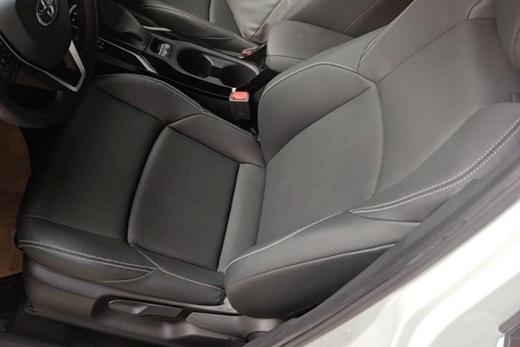 Used Toyota FRONTLANDER 2024 2.0L CVT Elite Plus Edition Left Front Seat