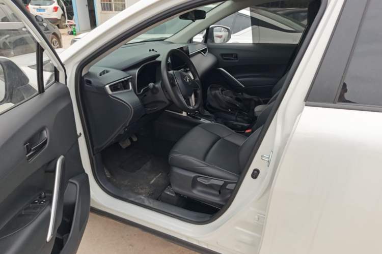 Used Toyota FRONTLANDER 2024 2.0L CVT Elite Plus Edition Left Front Seat
