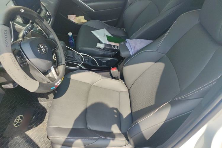 Used Toyota FRONTLANDER 2024 2.0L CVT Elite Plus Edition Left Front Seat