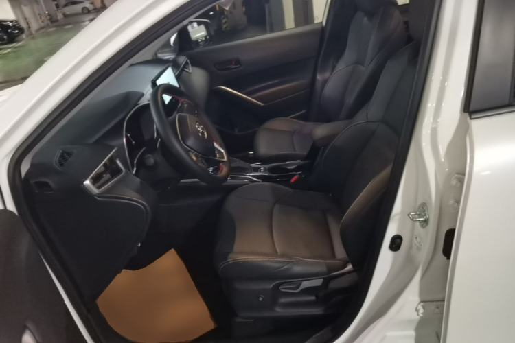 Used Toyota FRONTLANDER 2024 2.0L CVT Elite Plus Edition Left Front Seat