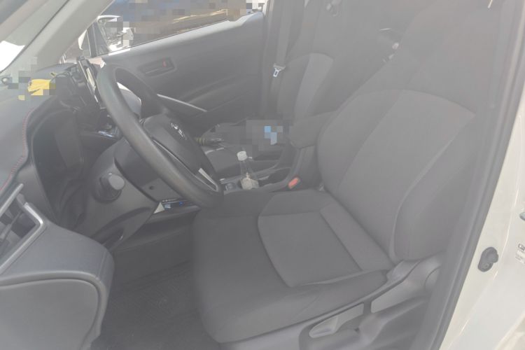 Used Toyota FRONTLANDER 2024 2.0L CVT Elite Edition Left Front Seat