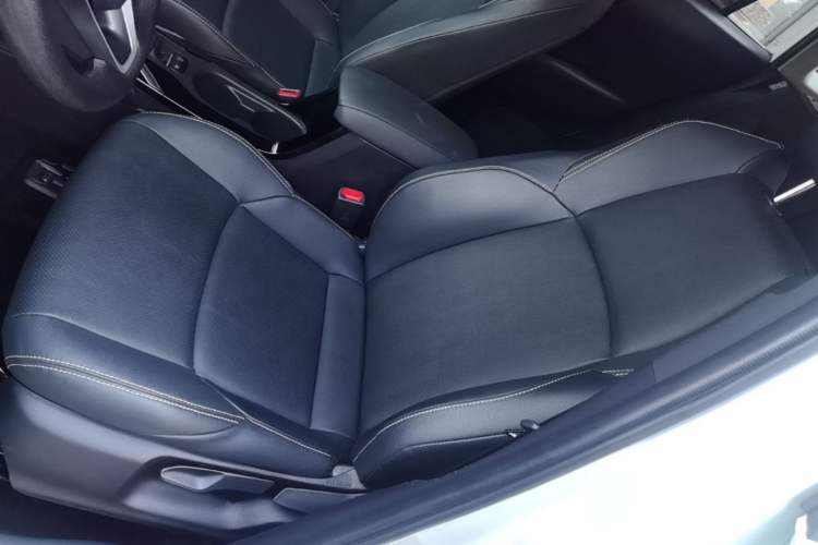Used Toyota FRONTLANDER 2024 2.0L CVT Elite Edition Left Front Seat