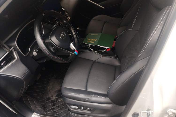 Used Toyota FRONTLANDER 2024 2.0L Smart Electric Hybrid Dual-Engine Luxury Edition Left Front Seat