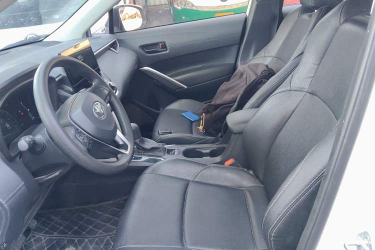 Used Toyota FRONTLANDER 2024 2.0L CVT Elite Edition Left Front Seat