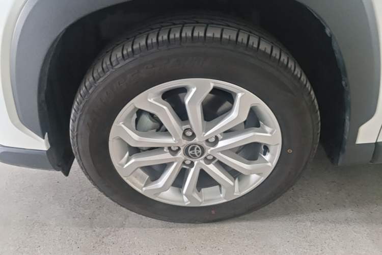 Used Toyota FRONTLANDER 2024 2.0L CVT Leading Edition Left Front Wheel Hub