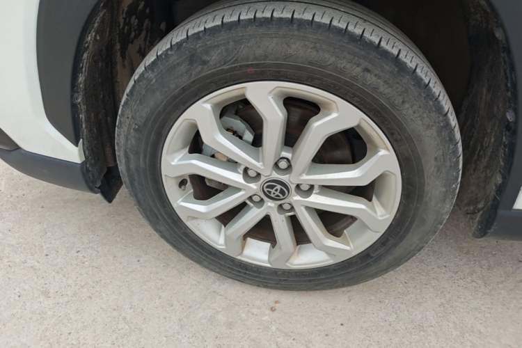 Used Toyota FRONTLANDER 2024 2.0L CVT Elite Plus Edition Left Front Wheel Hub