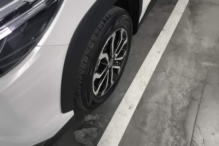 Used Toyota FRONTLANDER 2024 2.0L Smart Electric Hybrid Dual-Engine Luxury Edition Left Front Wheel Hub