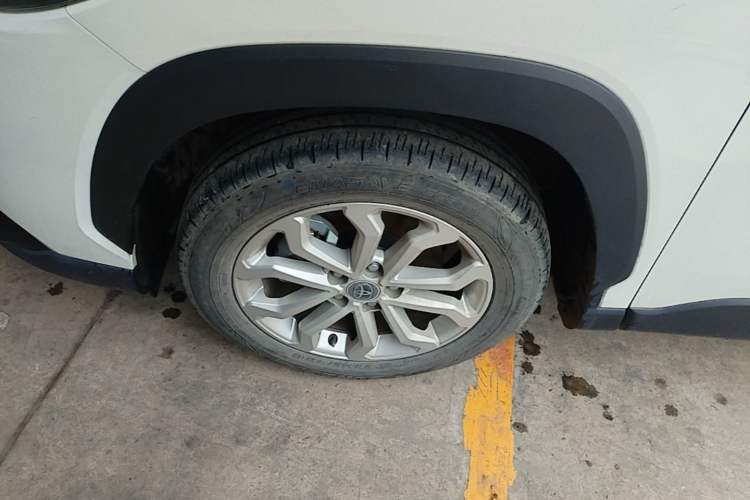 Used Toyota FRONTLANDER 2024 2.0L CVT Elite Plus Edition Left Front Wheel Hub