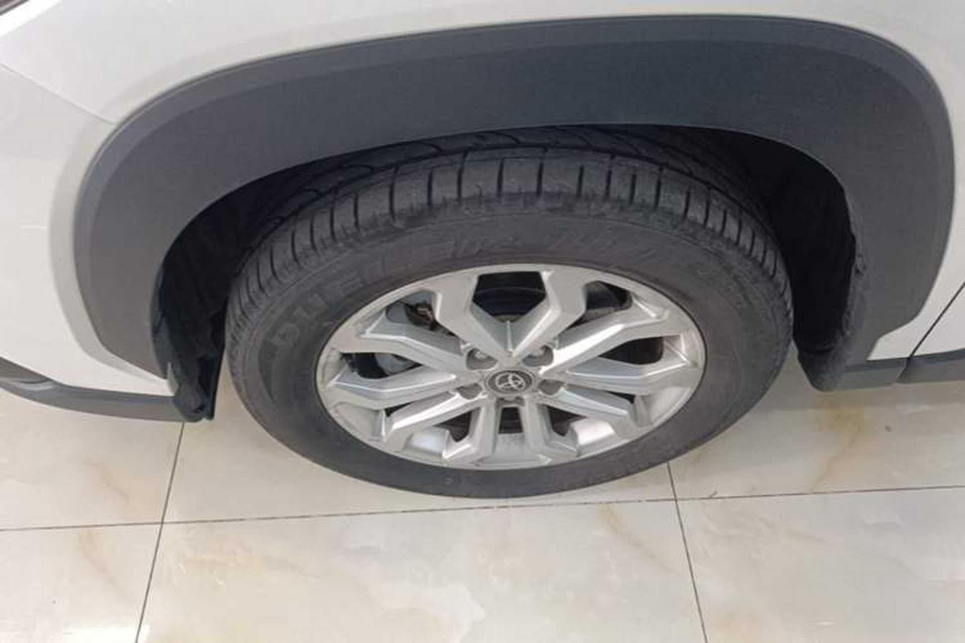 Used Toyota FRONTLANDER 2024 2.0L CVT Elite Edition Left Front Wheel Hub