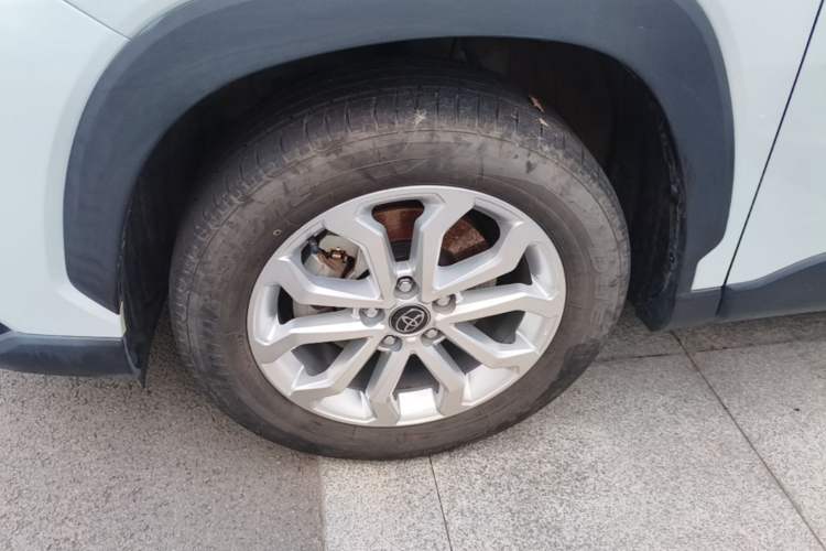 Used Toyota FRONTLANDER 2024 2.0L CVT Elite Edition Left Front Wheel Hub