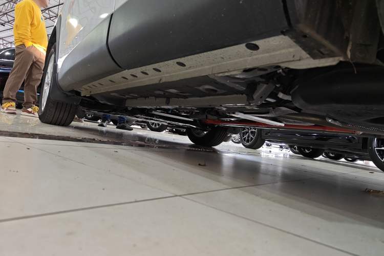 Used Toyota FRONTLANDER 2024 2.0L Smart Electric Hybrid Dual-Engine Leading Edition Left Side Sill