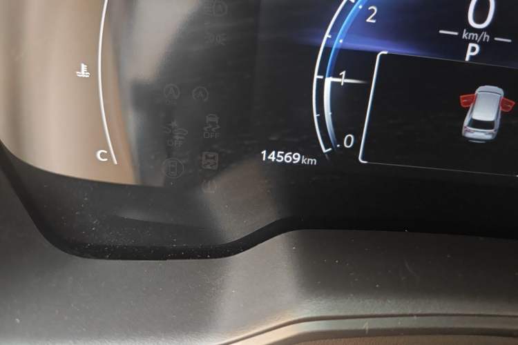 Used Toyota FRONTLANDER 2024 2.0L CVT Elite Edition Odometer Close Up