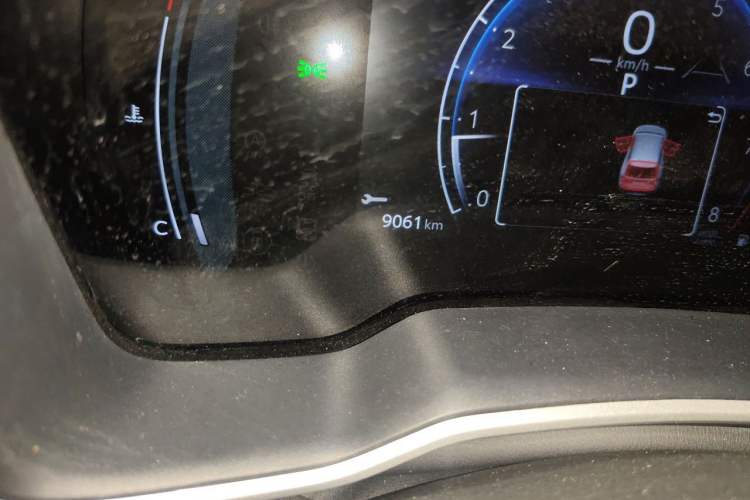 Used Toyota FRONTLANDER 2024 2.0L CVT Leading Edition Odometer Close Up