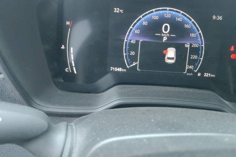 Used Toyota FRONTLANDER 2024 2.0L CVT Elite Edition Odometer Close Up