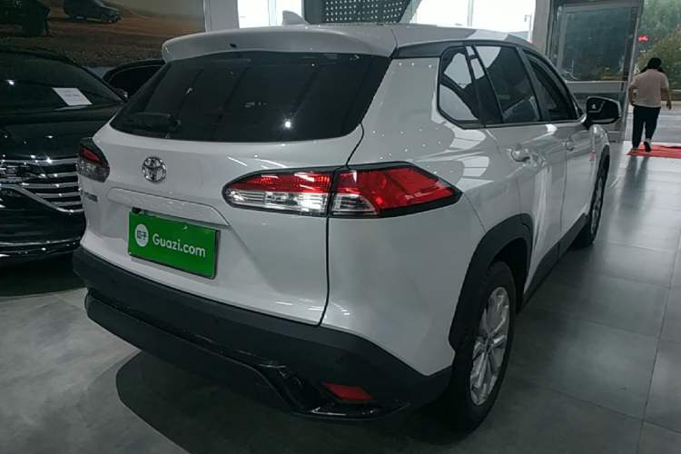 Used Toyota FRONTLANDER 2024 2.0L CVT Leading Edition Rear Right 45 Deg