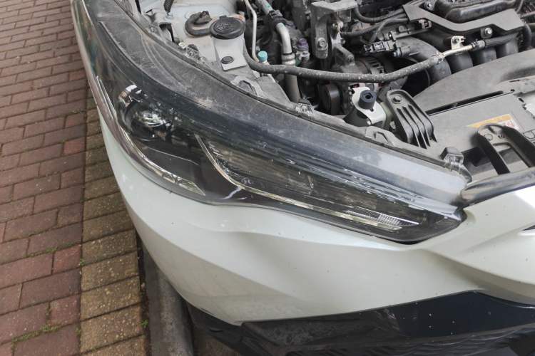 Used Toyota FRONTLANDER 2024 2.0L CVT Leading Edition Right Front Headlight