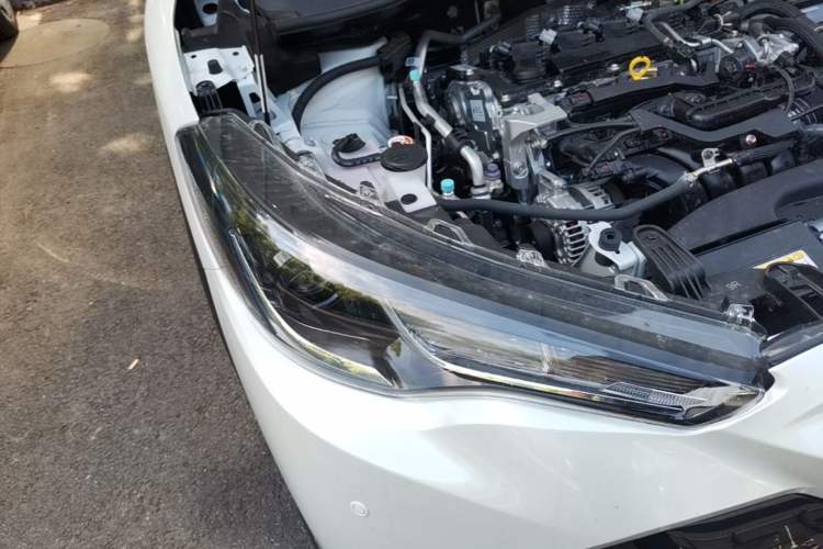 Used Toyota FRONTLANDER 2024 2.0L CVT Leading Plus Edition Right Front Headlight