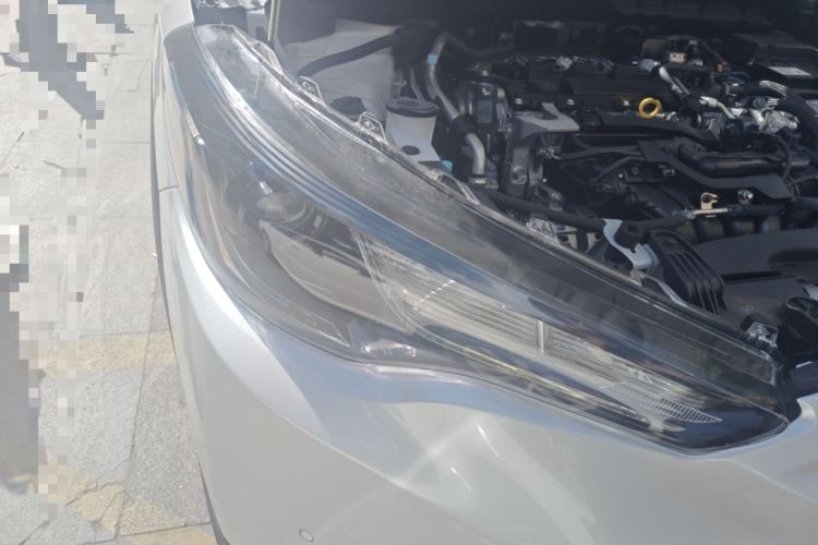 Used Toyota FRONTLANDER 2024 2.0L CVT Elite Edition Right Front Headlight