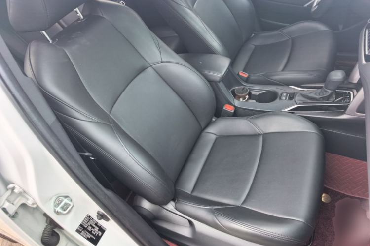 Used Toyota FRONTLANDER 2024 2.0L CVT Leading Edition Right Front Seat