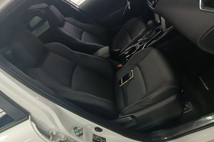 Used Toyota FRONTLANDER 2024 2.0L CVT Elite Plus Edition Right Front Seat