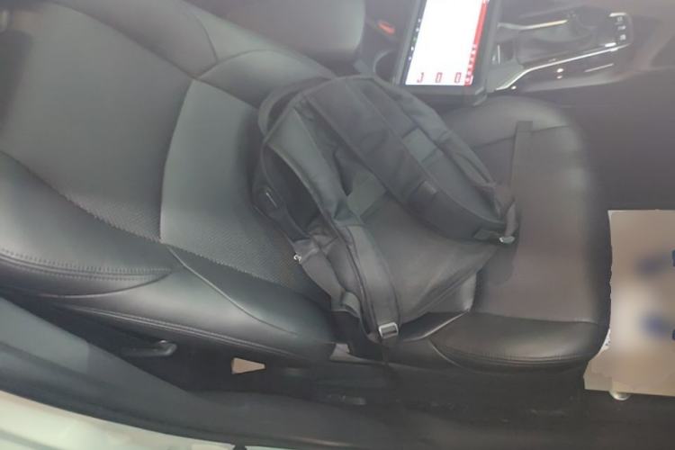 Used Toyota FRONTLANDER 2024 2.0L Smart Electric Hybrid Dual-Engine Leading Edition Right Front Seat