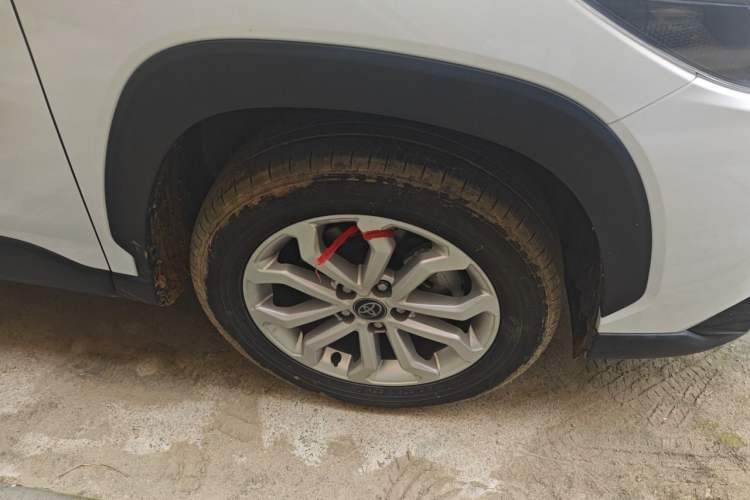 Used Toyota FRONTLANDER 2024 2.0L CVT Elite Edition Right Front Wheel Hub