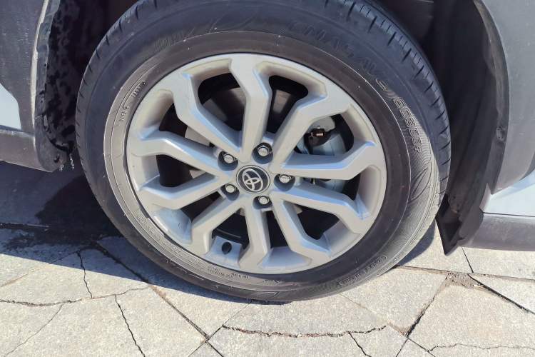 Used Toyota FRONTLANDER 2024 2.0L CVT Elite Edition Right Front Wheel Hub