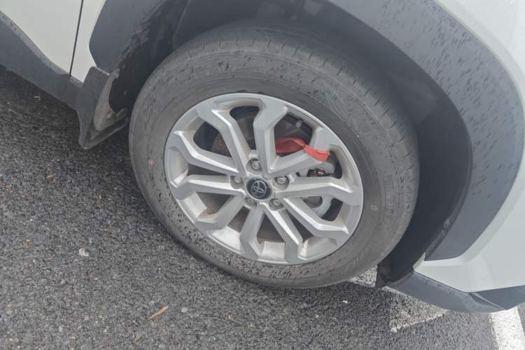 Used Toyota FRONTLANDER 2024 2.0L CVT Leading Edition Right Front Wheel Hub