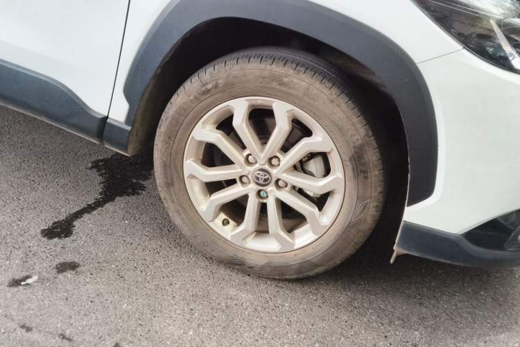 Used Toyota FRONTLANDER 2024 2.0L CVT Leading Edition Right Front Wheel Hub
