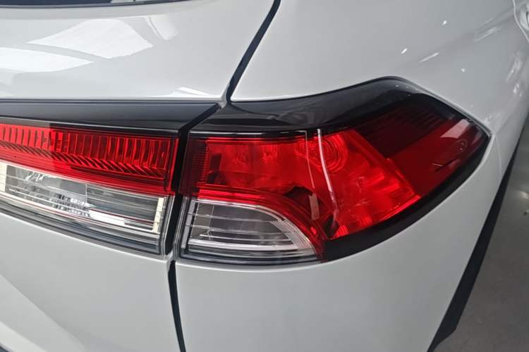 Used Toyota FRONTLANDER 2024 2.0L CVT Leading Edition Right Rear Taillight