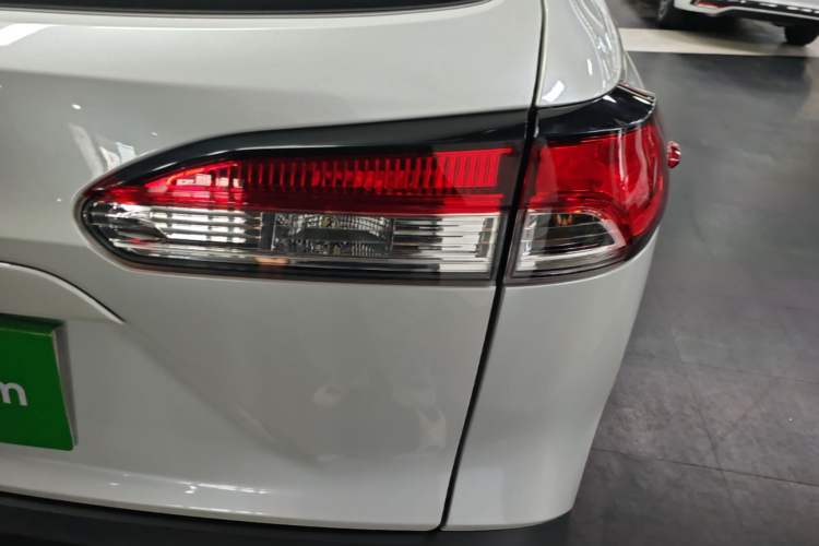 Used Toyota FRONTLANDER 2024 2.0L CVT Elite Edition Right Rear Taillight