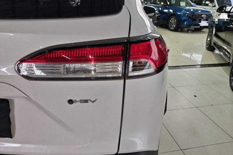 Used Toyota FRONTLANDER 2024 2.0L Smart Electric Hybrid Dual-Engine Leading Edition Right Rear Taillight