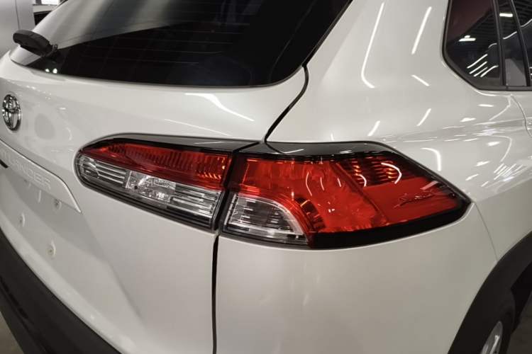 Used Toyota FRONTLANDER 2024 2.0L CVT Elite Edition Right Rear Taillight