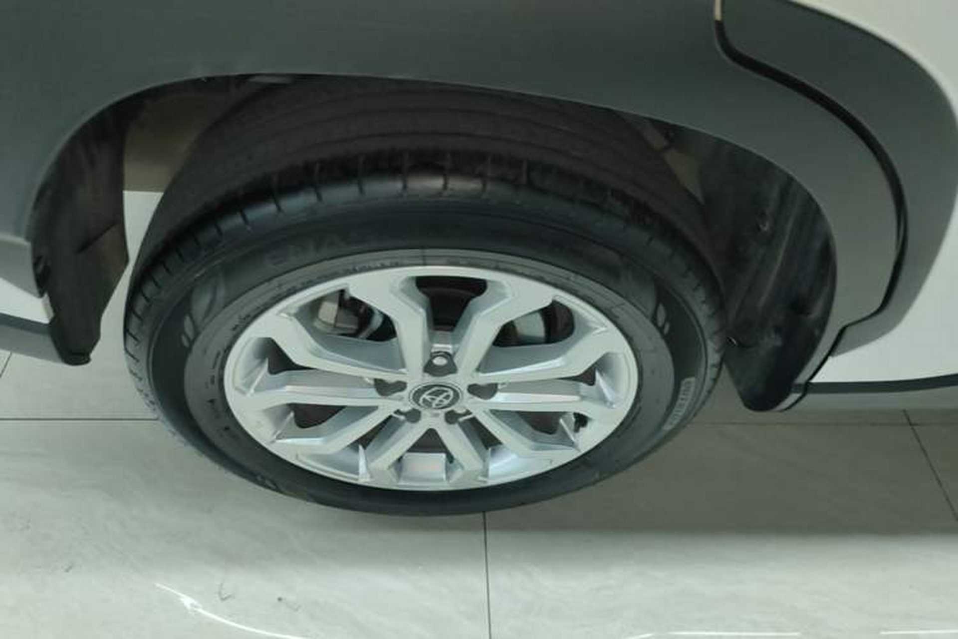 Used Toyota FRONTLANDER 2024 2.0L CVT Elite Plus Edition Right Rear Wheel Hub