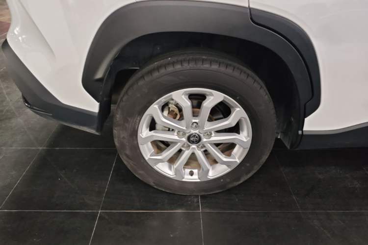 Used Toyota FRONTLANDER 2024 2.0L CVT Elite Edition Right Rear Wheel Hub