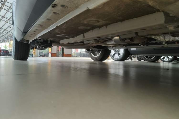 Used Toyota FRONTLANDER 2024 2.0L CVT Elite Edition Right Side Sill