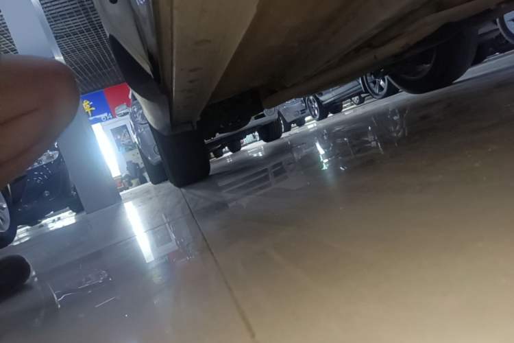 Used Toyota FRONTLANDER 2024 2.0L CVT Elite Edition Right Side Sill