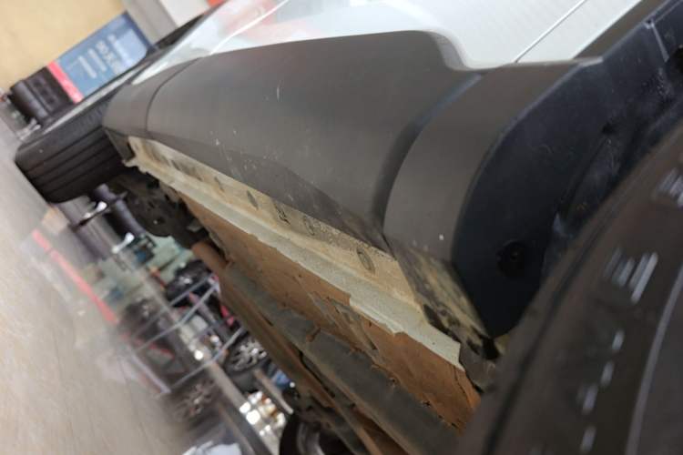 Used Toyota FRONTLANDER 2024 2.0L CVT Elite Plus Edition Right Side Sill