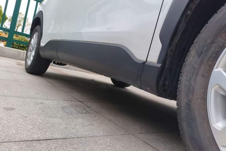 Used Toyota FRONTLANDER 2024 2.0L CVT Elite Edition Right Side Sill