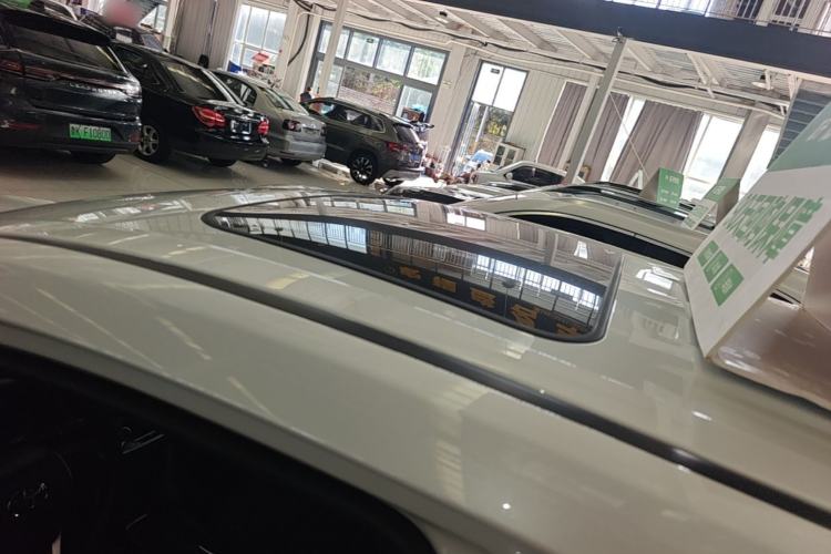 Used Toyota FRONTLANDER 2024 2.0L CVT Luxury Edition Roof