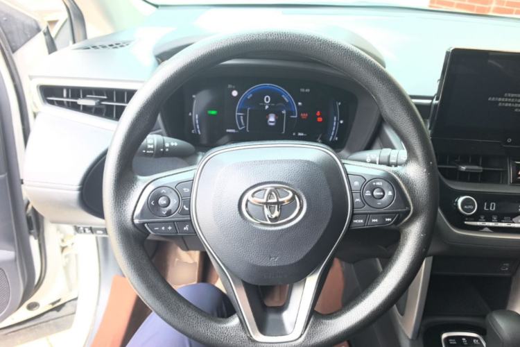 Used Toyota FRONTLANDER 2024 2.0L Smart Electric Hybrid Dual-Engine Leading Edition Steering Wheel