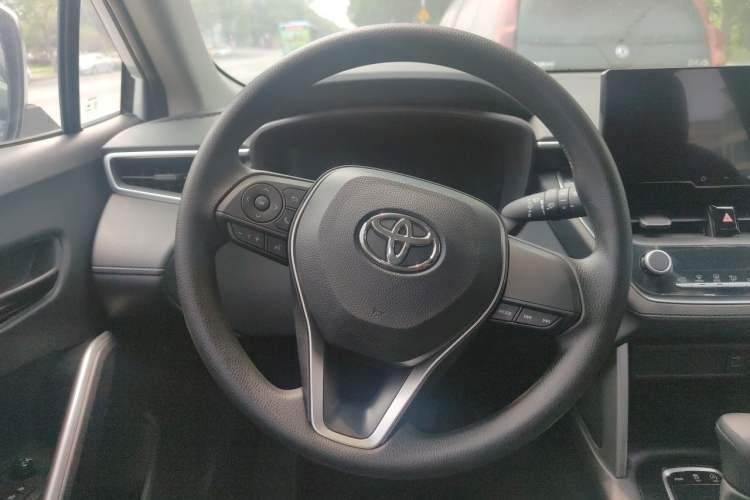 Used Toyota FRONTLANDER 2024 2.0L CVT Elite Edition Steering Wheel
