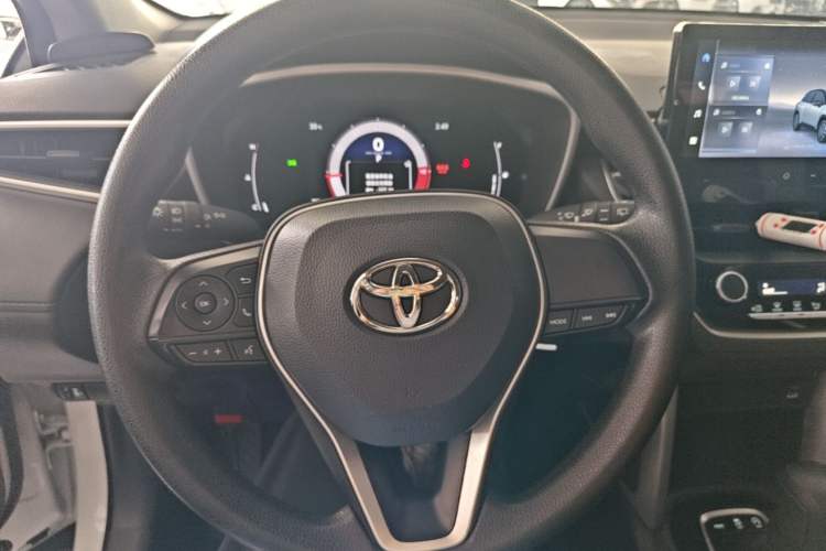 Used Toyota FRONTLANDER 2024 2.0L CVT Elite Plus Edition Steering Wheel