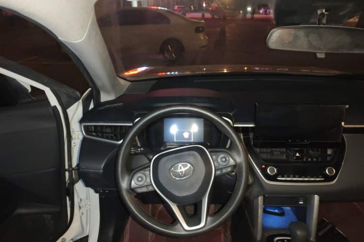 Used Toyota FRONTLANDER 2024 2.0L CVT Leading Edition Steering Wheel