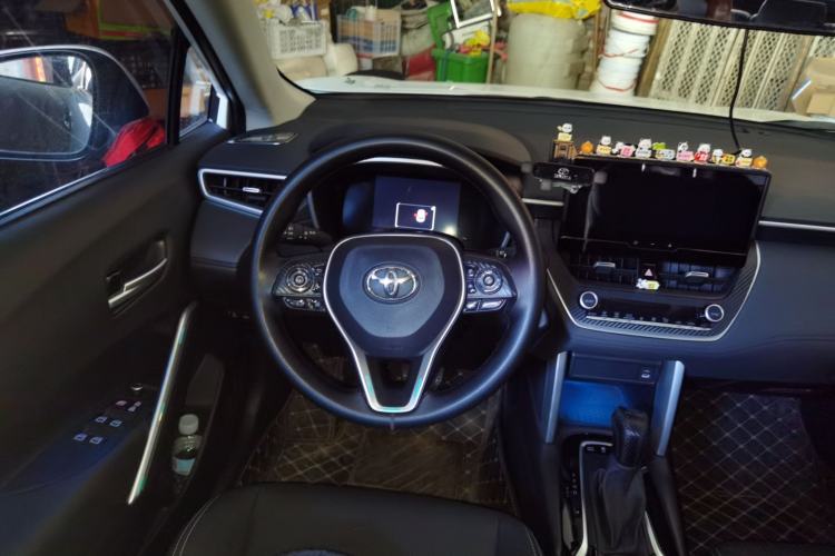 Used Toyota FRONTLANDER 2024 2.0L Smart Electric Hybrid Dual-Engine Luxury Edition Steering Wheel