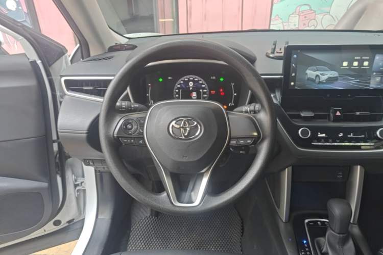 Used Toyota FRONTLANDER 2024 2.0L CVT Elite Plus Edition Steering Wheel
