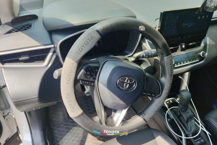 Used Toyota FRONTLANDER 2024 2.0L CVT Elite Plus Edition Steering Wheel