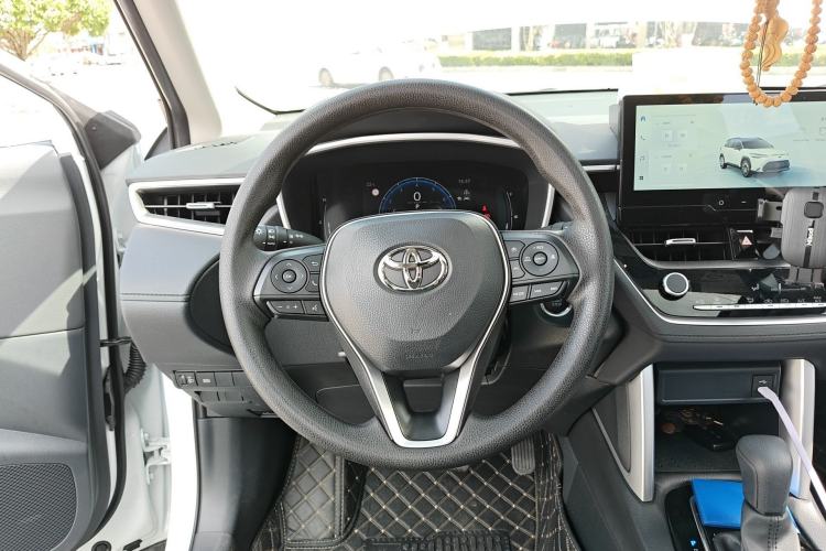 Used Toyota FRONTLANDER 2024 2.0L CVT Luxury Edition Steering Wheel