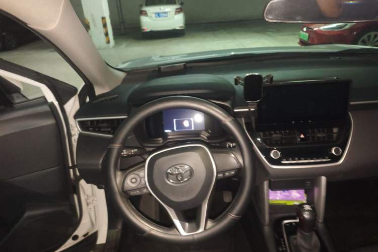 Used Toyota FRONTLANDER 2024 2.0L CVT Elite Edition Steering Wheel