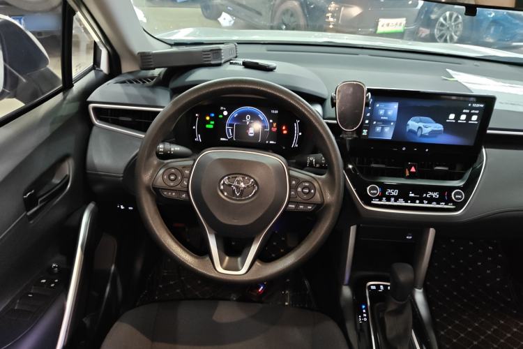 Used Toyota FRONTLANDER 2024 2.0L Smart Electric Hybrid Dual-Engine Leading Edition Steering Wheel